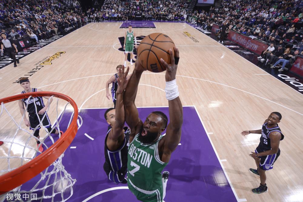 在为利物浦 在为利物浦